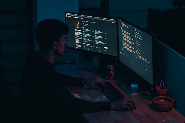 Jak funguje vibecoding? Praktický průvodce, jak spolupracovat s AI